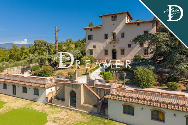 casa indipendente in vendita a Pontassieve