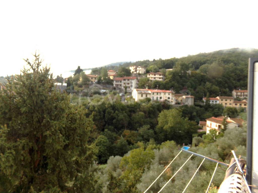 appartamento in vendita a Pontassieve in zona Santa Brigida