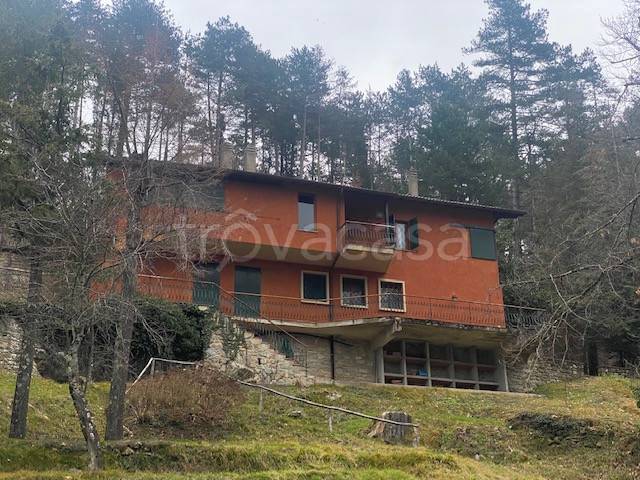 casa indipendente in vendita a Reggello in zona Vallombrosa