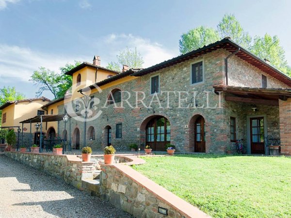 casa indipendente in vendita a Reggello