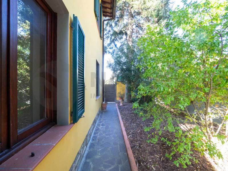 casa indipendente in vendita a Reggello in zona Sant'Ellero