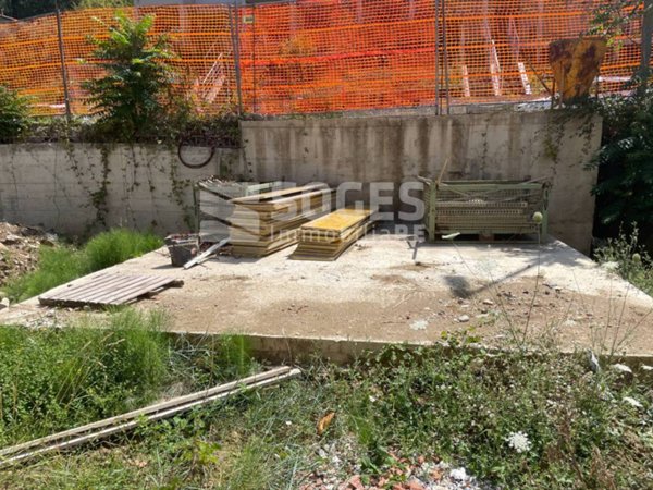casa indipendente in vendita a Reggello in zona Sant'Ellero