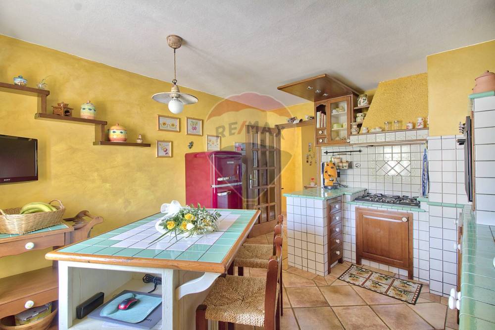 appartamento in vendita a Reggello in zona Canova