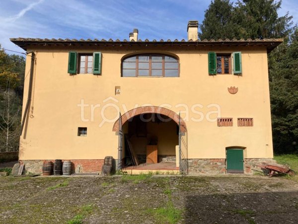 appartamento in vendita a Reggello in zona Montanino