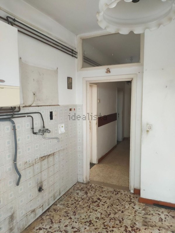 appartamento in vendita a Reggello in zona Pietrapiana