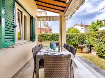 casa indipendente in vendita a Reggello