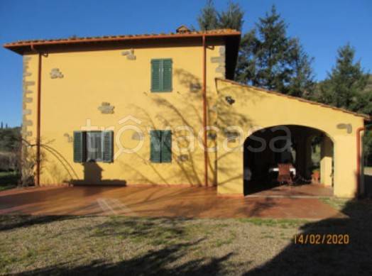 casa indipendente in vendita a Reggello