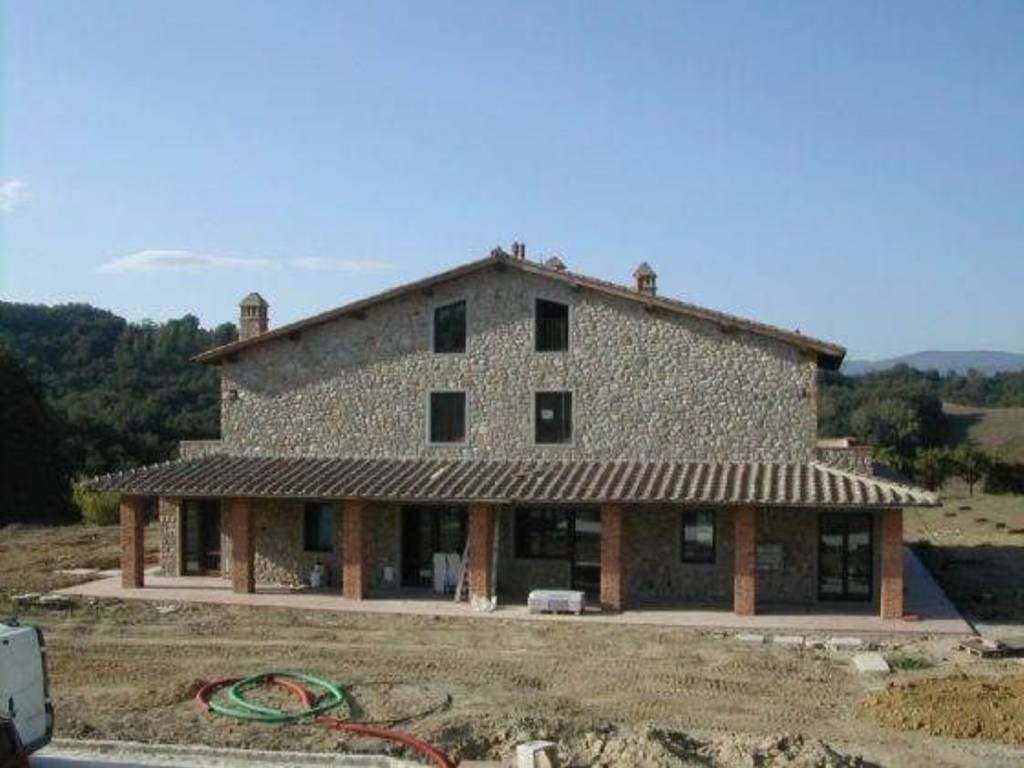 casa indipendente in vendita a Reggello in zona Montanino