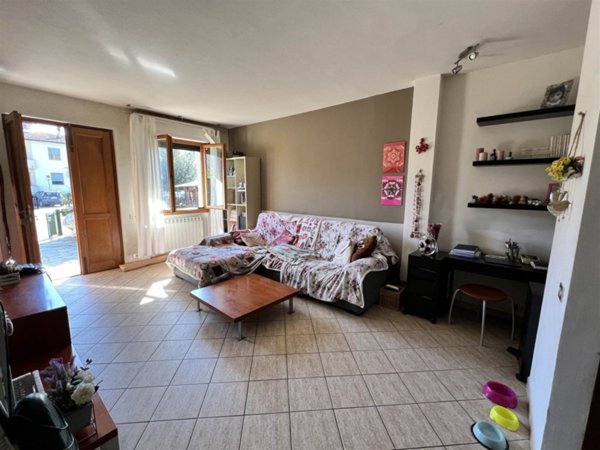 appartamento in vendita a Reggello in zona Montanino