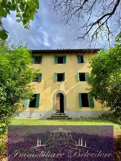 casa indipendente in vendita a Reggello