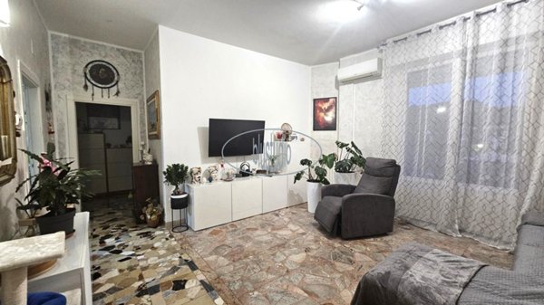 appartamento in vendita a Reggello in zona Vaggio