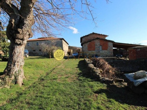 casa indipendente in vendita a Reggello in zona Cancelli