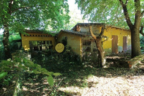 casa indipendente in vendita a Reggello