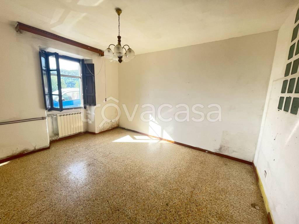 appartamento in vendita a Reggello in zona Tosi