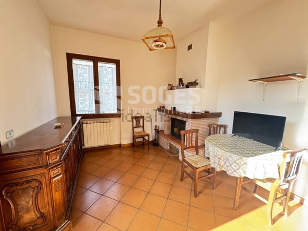 appartamento in vendita a Reggello in zona Montanino