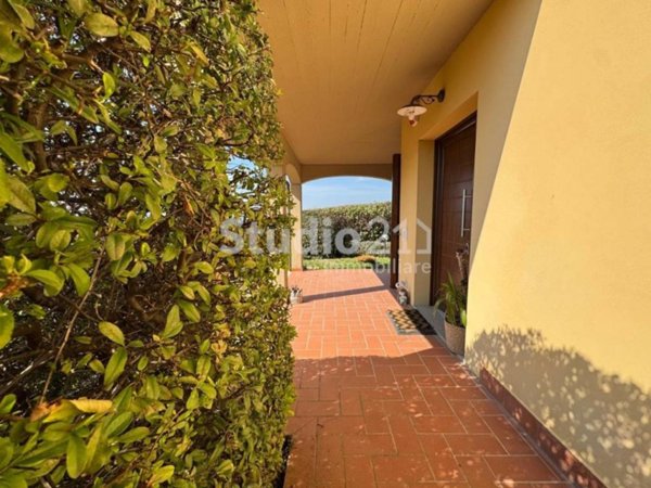 casa indipendente in vendita a Reggello in zona Pietrapiana