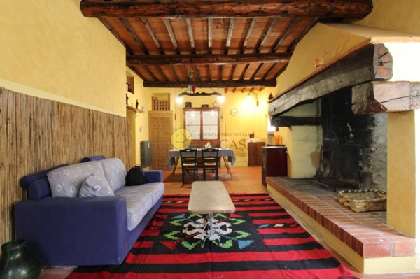 casa indipendente in vendita a Reggello in zona San Clemente