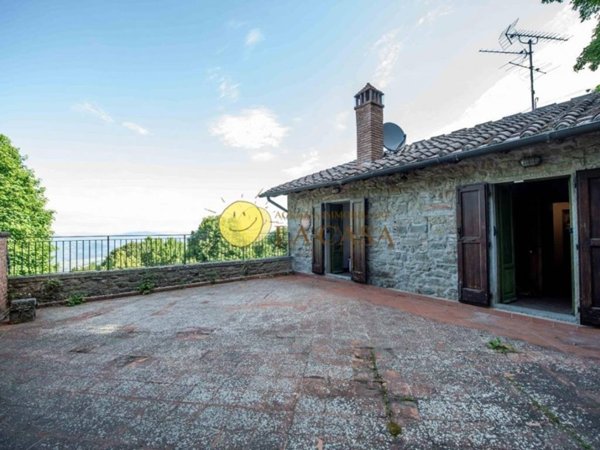 casa indipendente in vendita a Reggello in zona Saltino