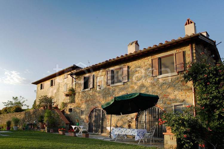 casa indipendente in vendita a Reggello