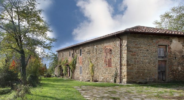 casa indipendente in vendita a Reggello