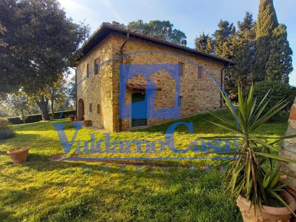 casa indipendente in vendita a Reggello
