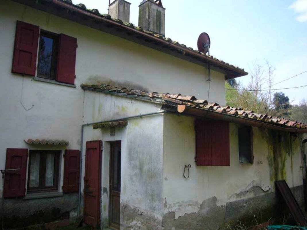 appartamento in vendita a Reggello in zona Leccio
