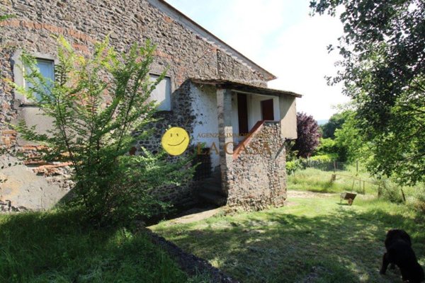 casa semindipendente in vendita a Reggello in zona Montanino