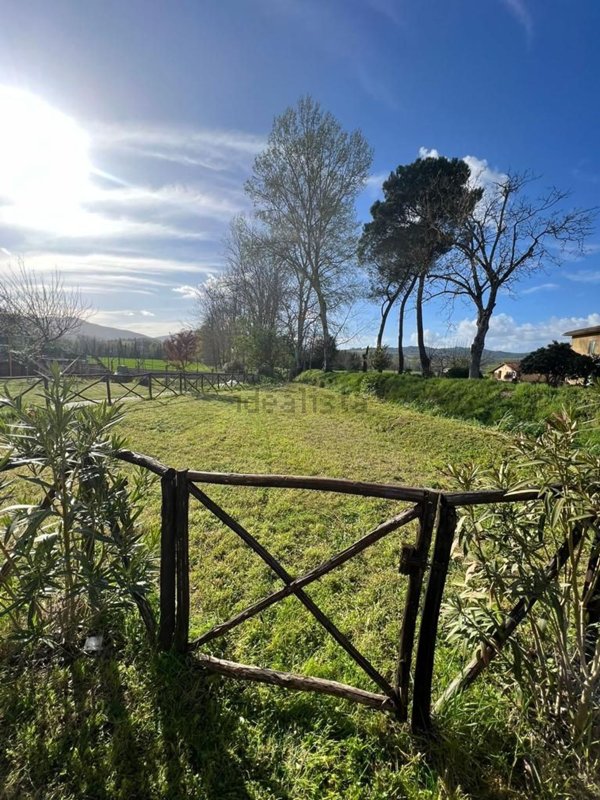 appartamento in vendita a Reggello in zona Leccio