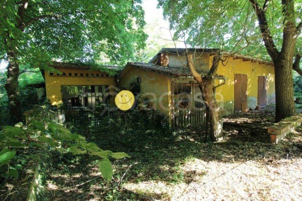 casa indipendente in vendita a Reggello in zona Montanino