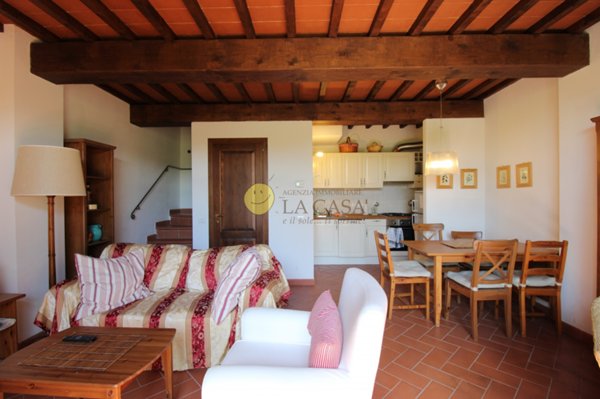 casa indipendente in vendita a Reggello