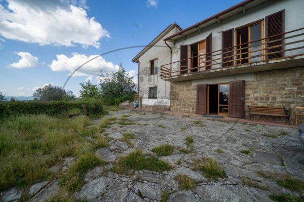 casa indipendente in vendita a Reggello in zona Donnini