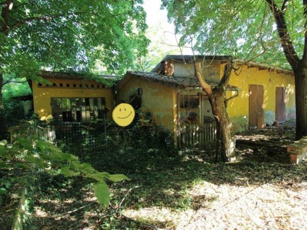 casa indipendente in vendita a Reggello