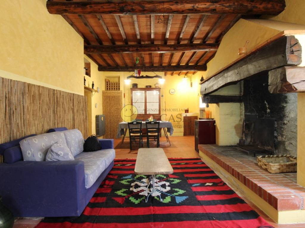 casa indipendente in vendita a Reggello in zona San Clemente