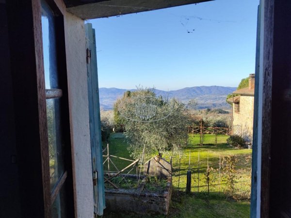 casa indipendente in vendita a Reggello