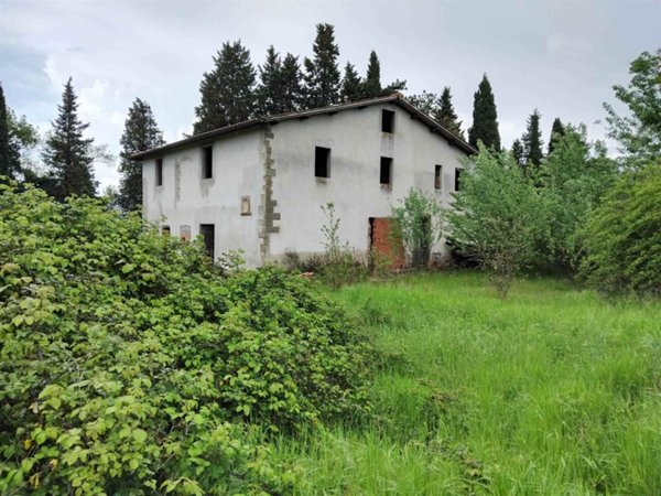 casa indipendente in vendita a Reggello in zona Cascia