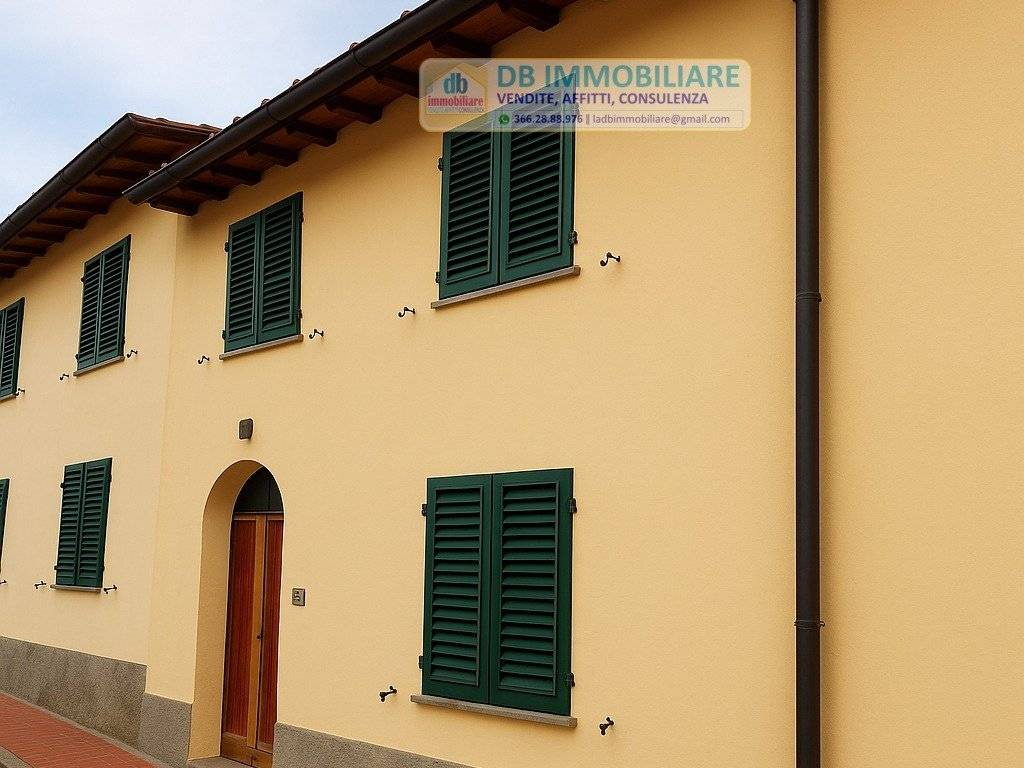 casa indipendente in vendita a Reggello