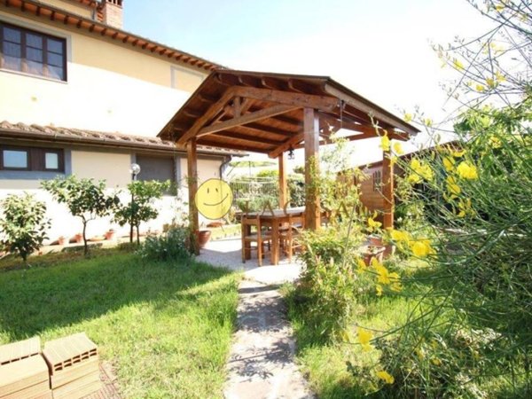 appartamento in vendita a Reggello in zona Matassino