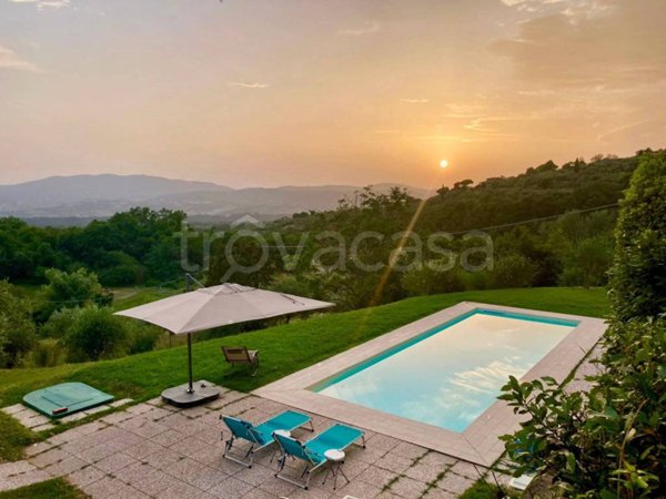 casa indipendente in vendita a Reggello in zona Cancelli