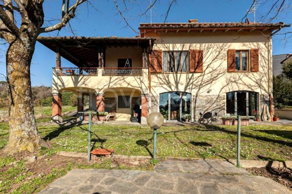 casa indipendente in vendita a Reggello in zona Cancelli