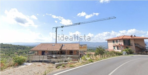 casa indipendente in vendita a Reggello