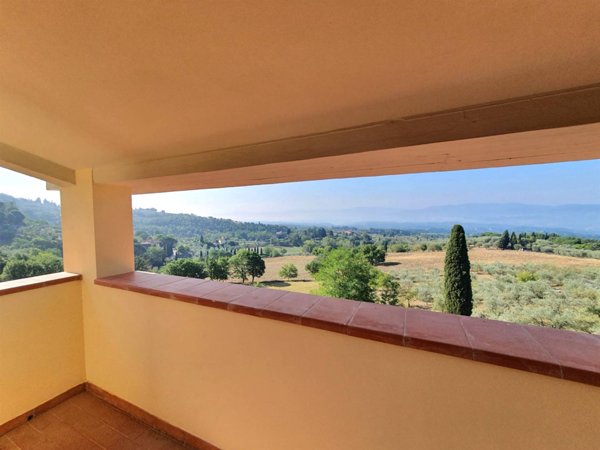 casa indipendente in vendita a Reggello