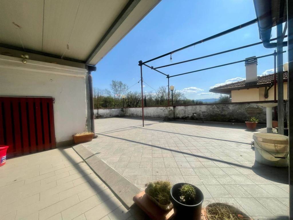 appartamento in vendita a Reggello in zona Vaggio