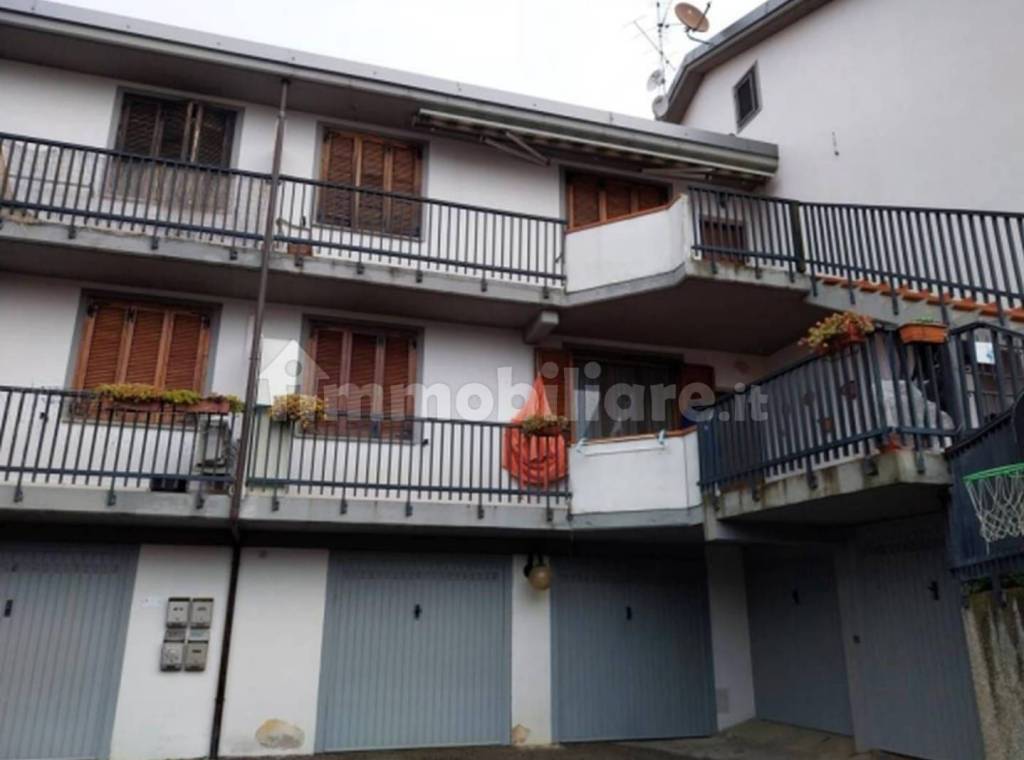 appartamento in vendita a Reggello in zona Donnini