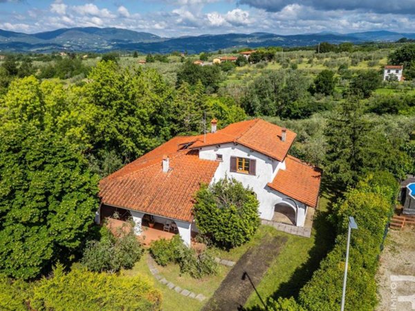 casa indipendente in vendita a Reggello in zona Cancelli