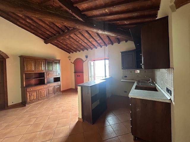 appartamento in vendita a Reggello in zona Leccio