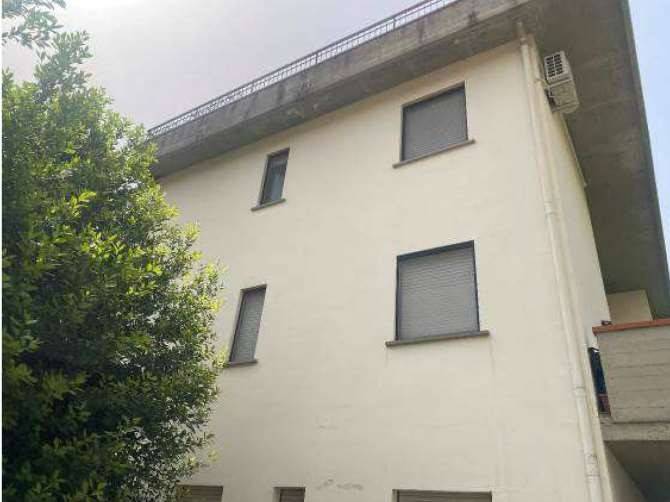 appartamento in vendita a Reggello in zona Canova