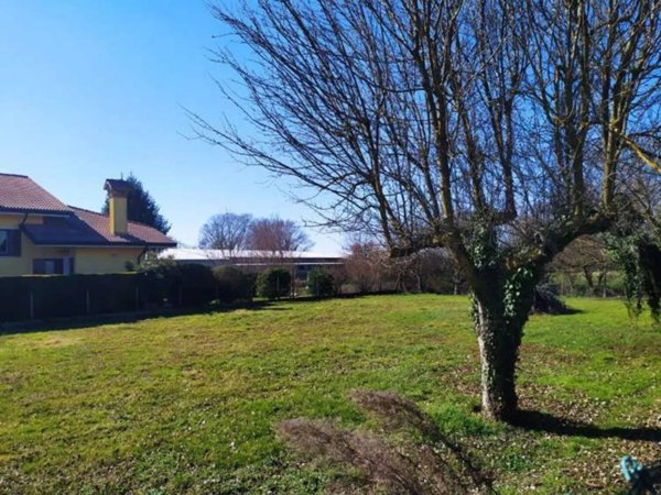 terreno edificabile in vendita a Reggello