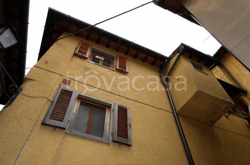 appartamento in vendita a Reggello in zona Tosi