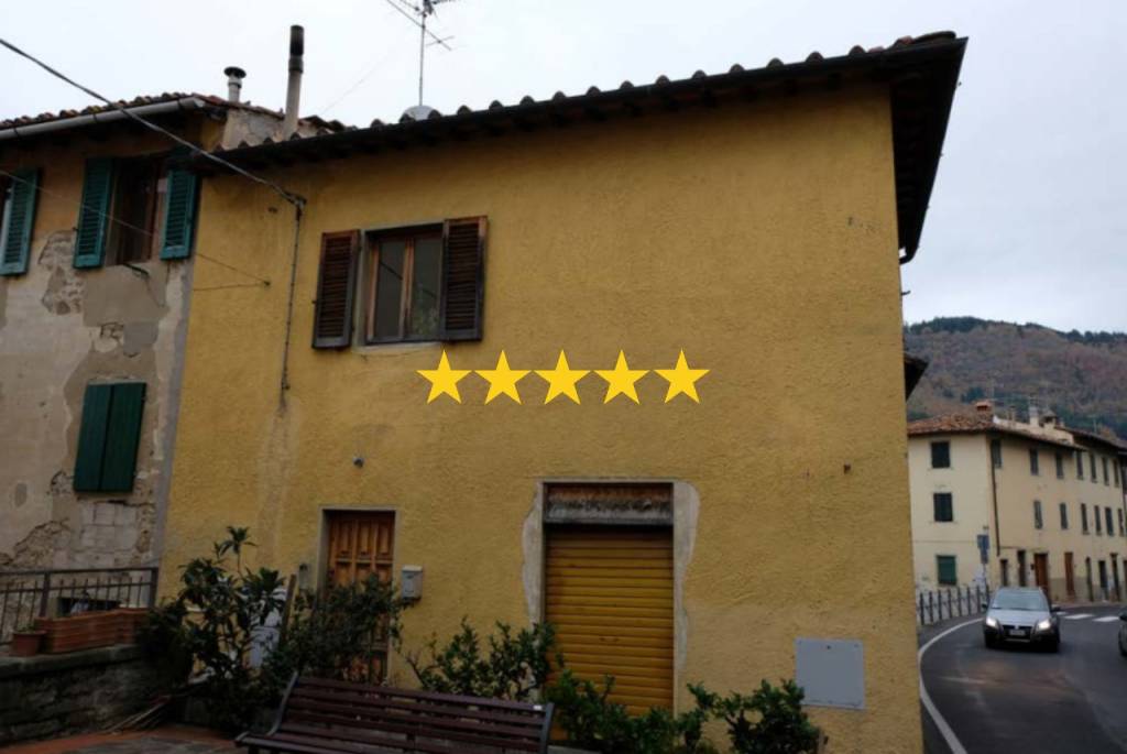 appartamento in vendita a Reggello in zona Tosi