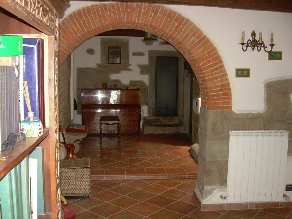 quadrivano in vendita a Reggello